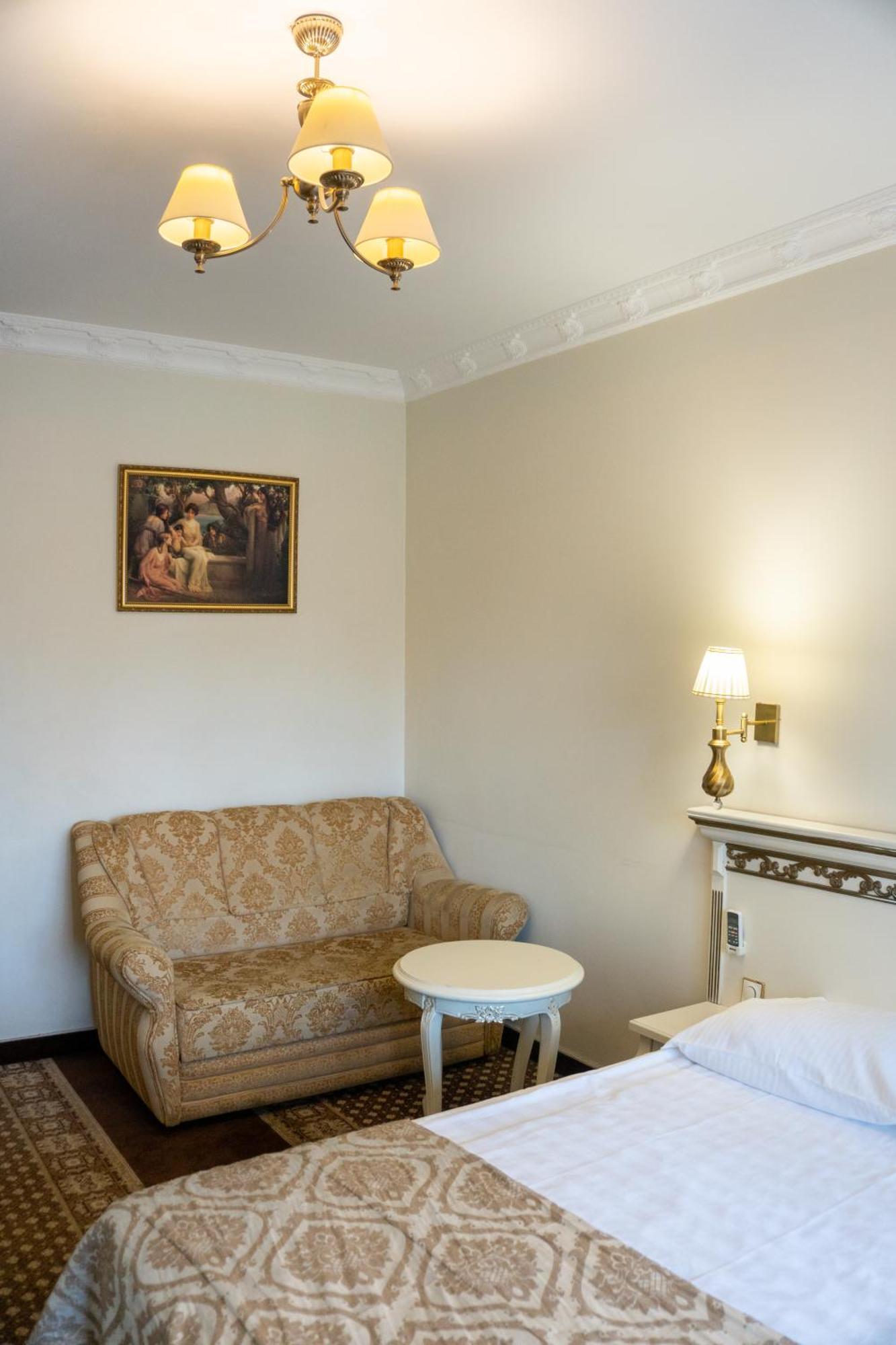 роял сити 4* Киев
