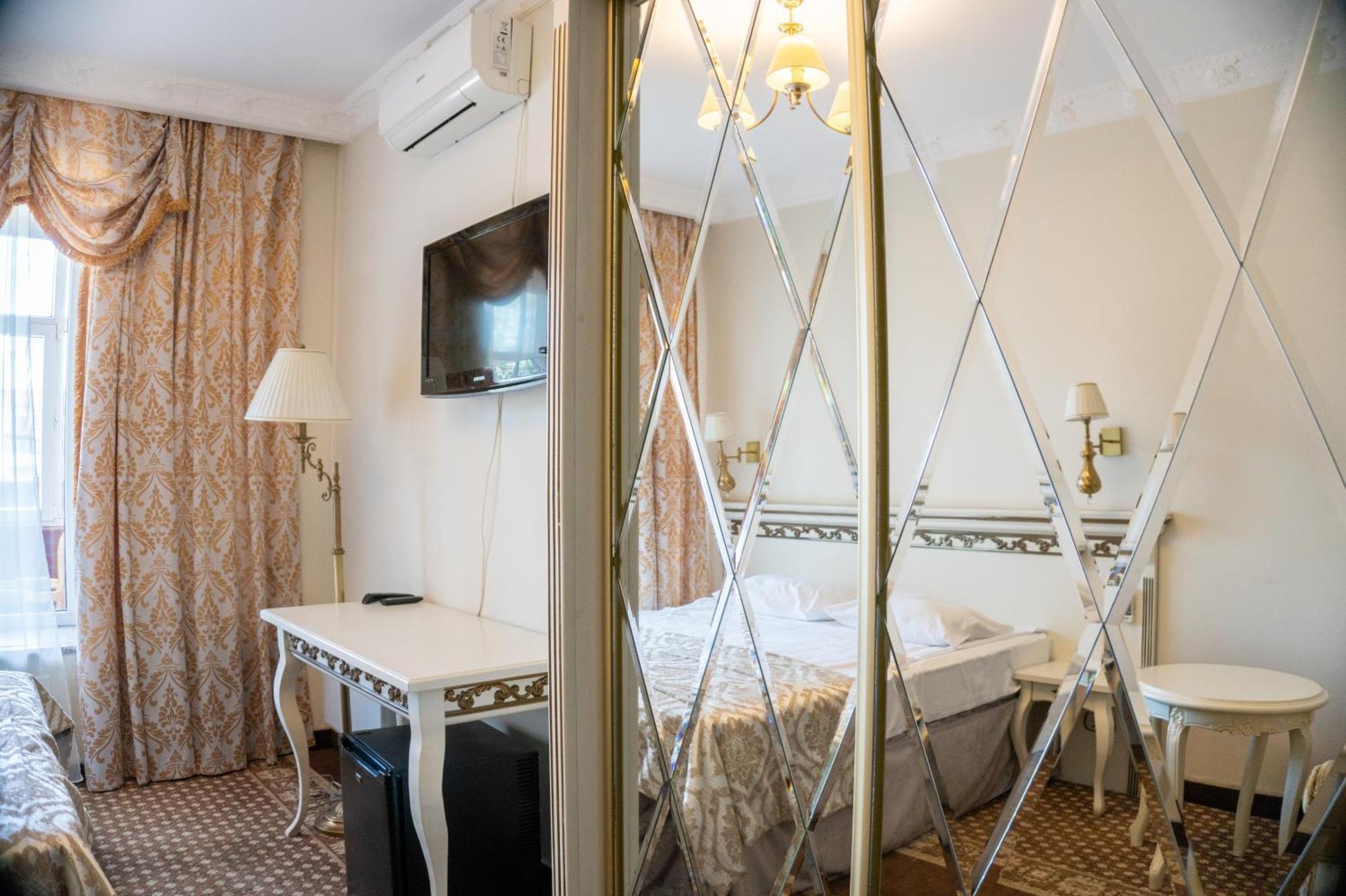 роял сити 4* Киев