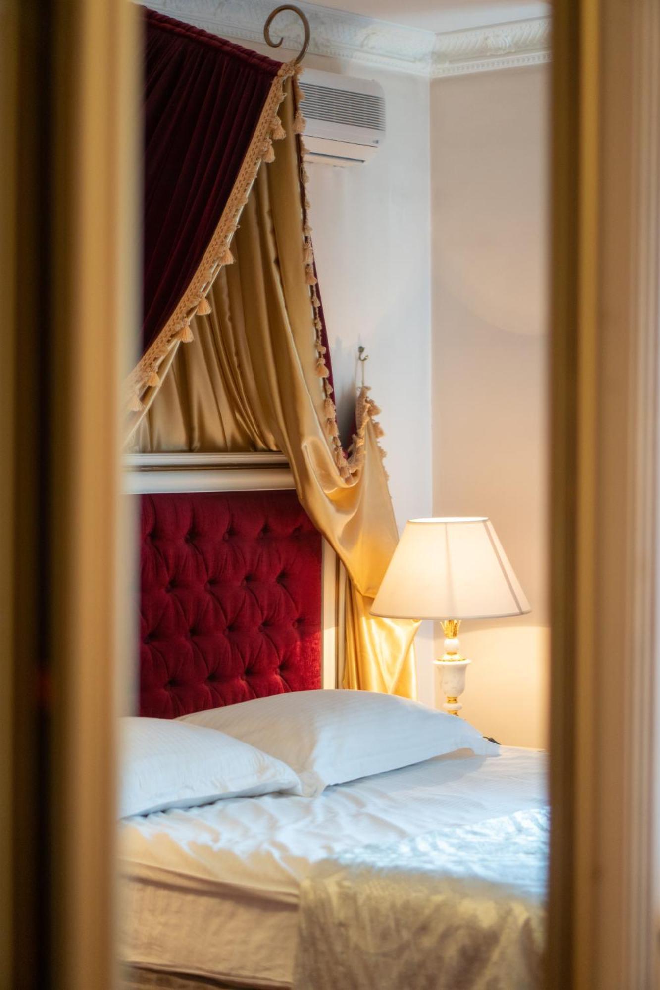 Hotel Royal 4*