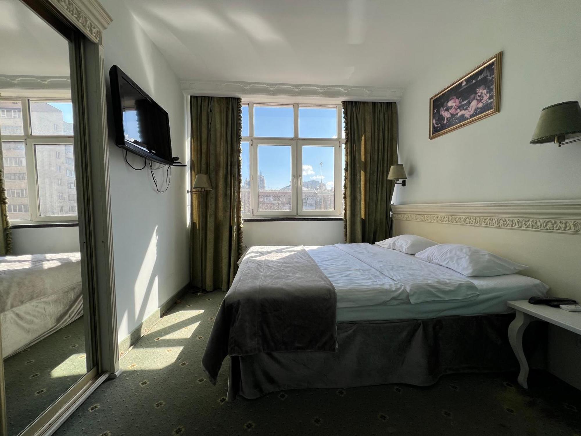 роял сити 4* Киев